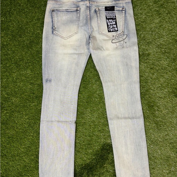 Trendy Light Gray Skinny Jeans for Men